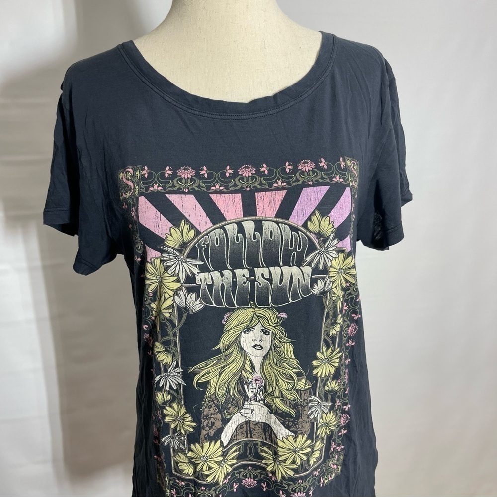 Spell โข Follow The Sun Stevie Nicks Washed Black Tee Shirt RARE S - Picture 8 of 10